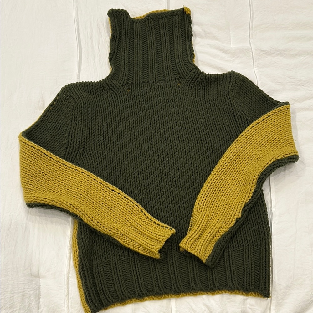 Italian knit sweater, size S/M